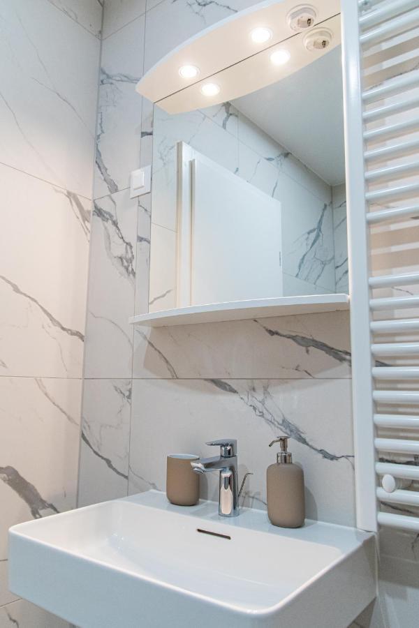 Apartment Flexible Selfcheckins 51 - - Garage - Loggia - New